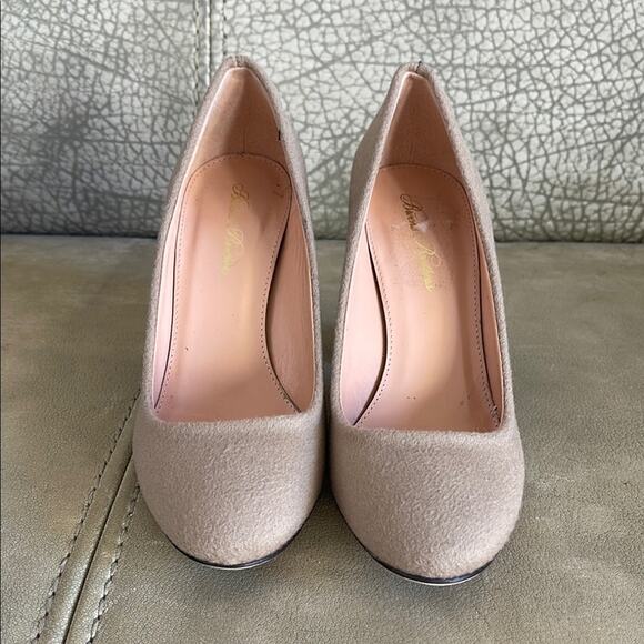 Brooks Brothers Women’s Block Heel Pumps Genuine Leather In Light Brown Size 7.5 - Picture 12 of 13